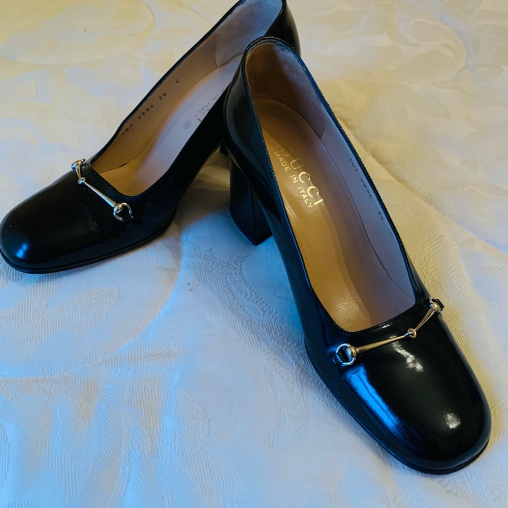 Gucci shoes